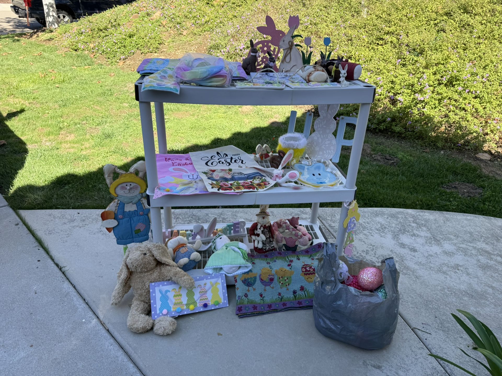 Hippity Hoppity Easter Decorations