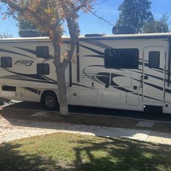 2020 Forest River 32DS