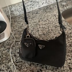 Black Small P Purse