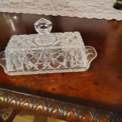 Crystal butter dish