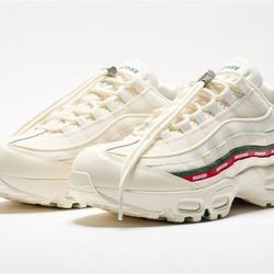 Undefeated X Nike Air Max 95 SP 'Sail' Size 10.5M Order Confirmed