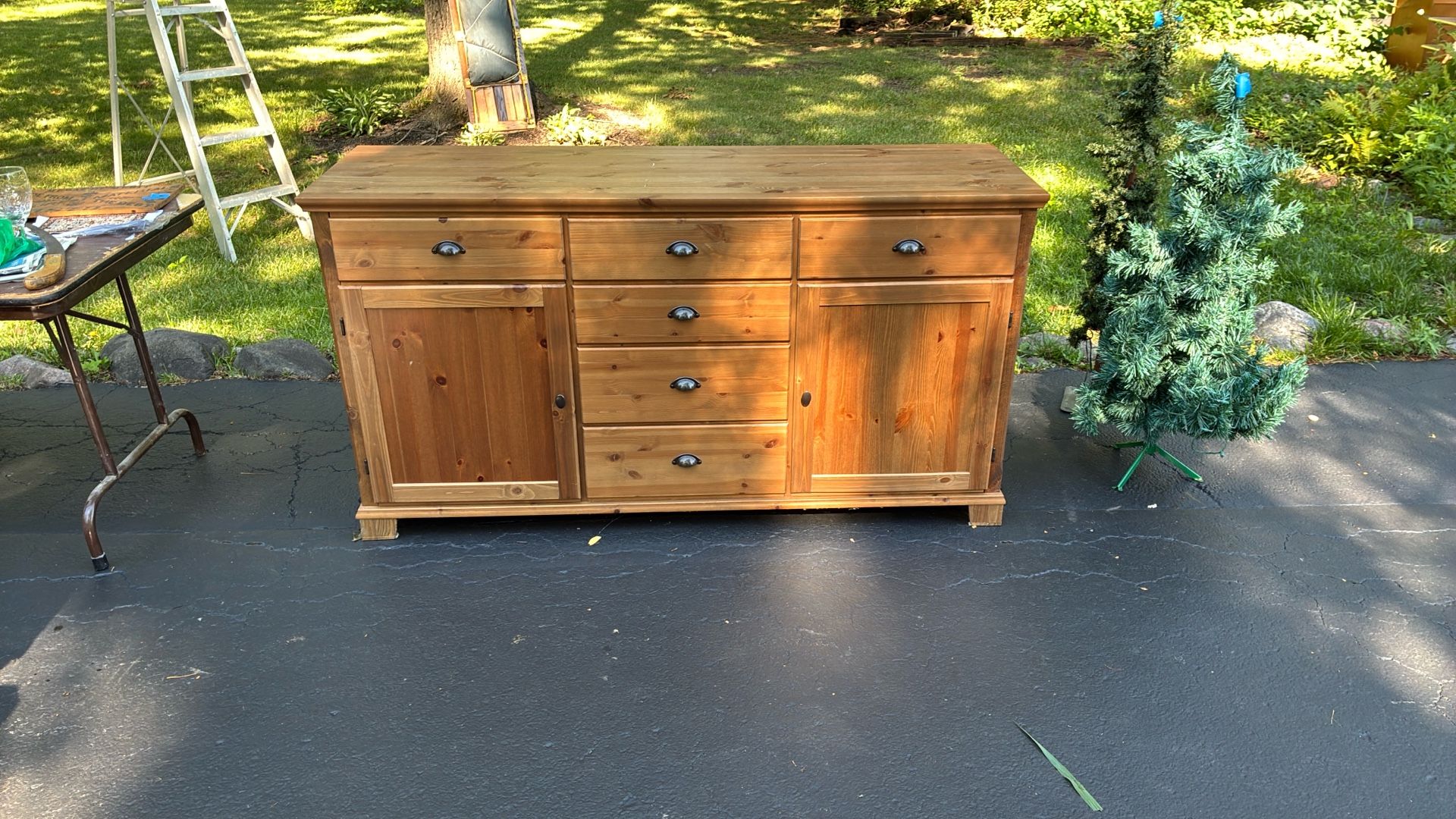 Dresser