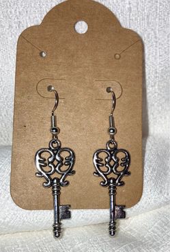 Silver Skeleton Key Dangle Earrings