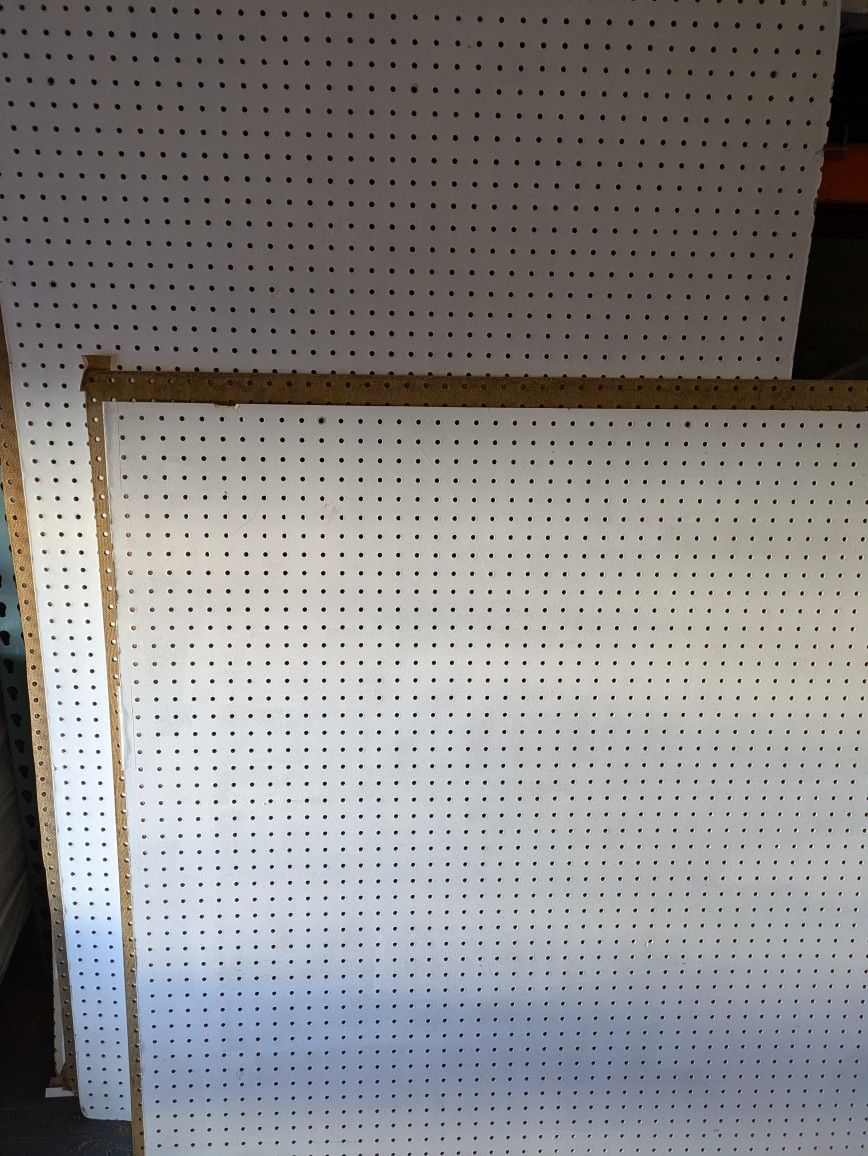 Pegboard Evanite Hardboard 1/4" Thick 4x6' Cor-Lite Almond Perforated