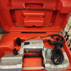 Milwaukee Band Saw