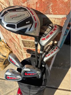 Kids/Young Teenagers RH Power Bilt Golf clubs + Bag