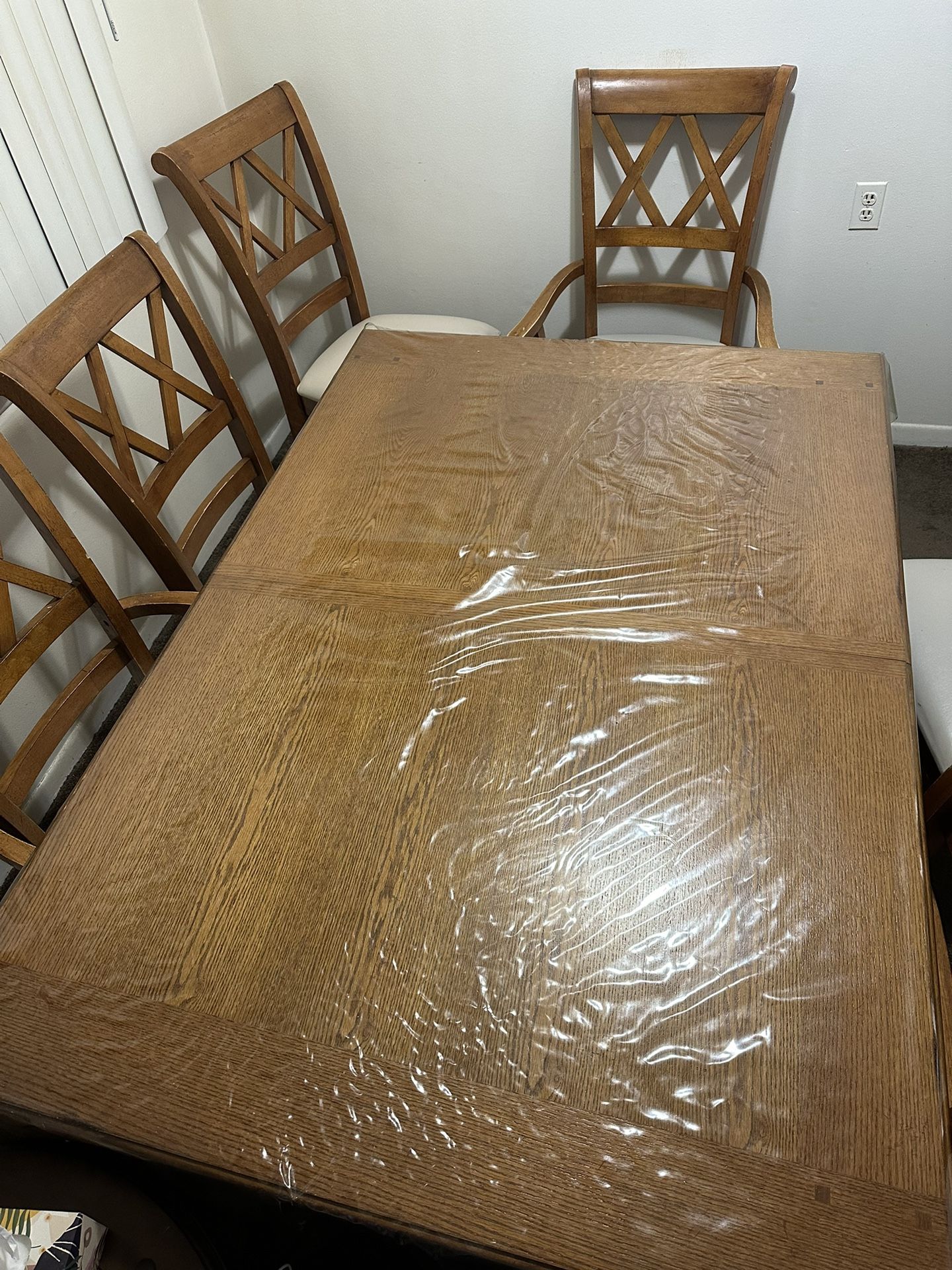 Dinning Room Table