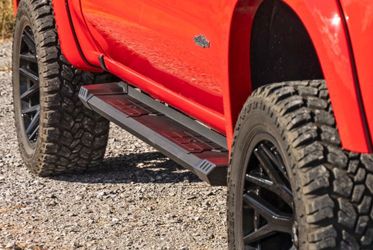 HD2 Aluminum Running Boards Crew Cab | Chevy/GMC 1500/2500HD/3500HD (19-26 & Refresh)