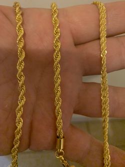 Twisted chain
