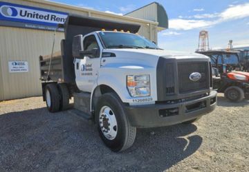 2019 Ford F-750
