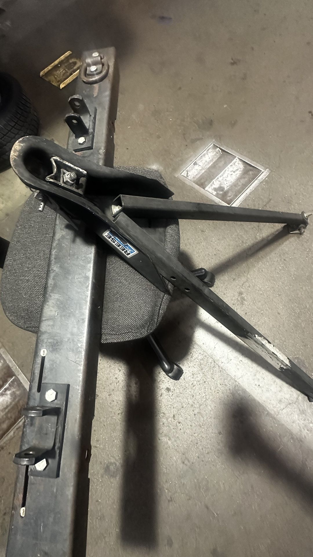 Tow Hitch And Bumper Jeep 