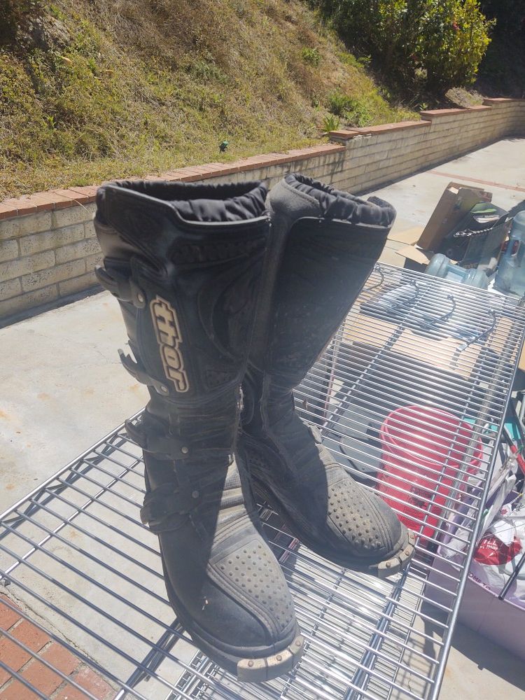 Thor Dirt bike boots