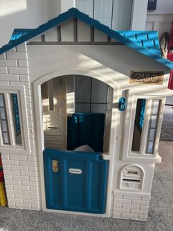 Little Tikes Playhouse