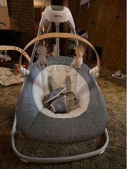 Baby swing