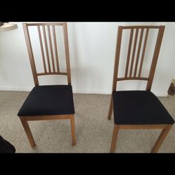 4 Chairs
