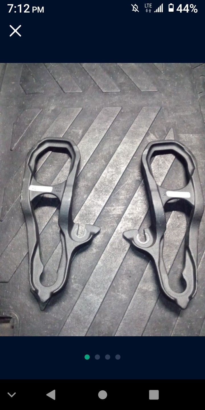 Front Tow Hooks.2019-2023