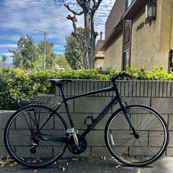 2014 Specialized Sirrus Hybrid Bike