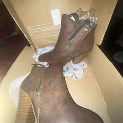 Brown Ankled Heel boots