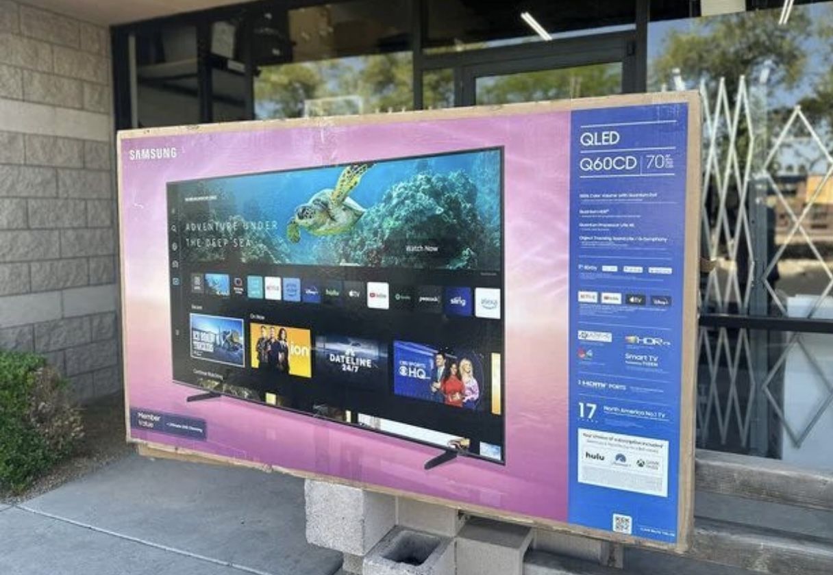 70” Samsung QLED Smart 4K Tv Q6D LED