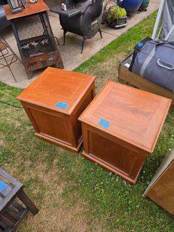 Solid wood storage tables or benches $25 ea
18"w x 17.25"d x 20.75"h