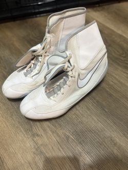 NIKE MACHOMAI 2 BOXING SHOES