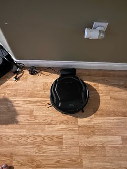 Robot vacuum
