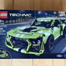 Lego Technic Ford Mustang Shelby GT500 New In Box