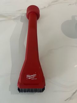 Milwaukee AIR-TIP CLAW UTIL NOZZLE W/BRUSHES Wet/Dry Vacuum Attachment