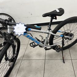 Trek Marlin 4 Bike 