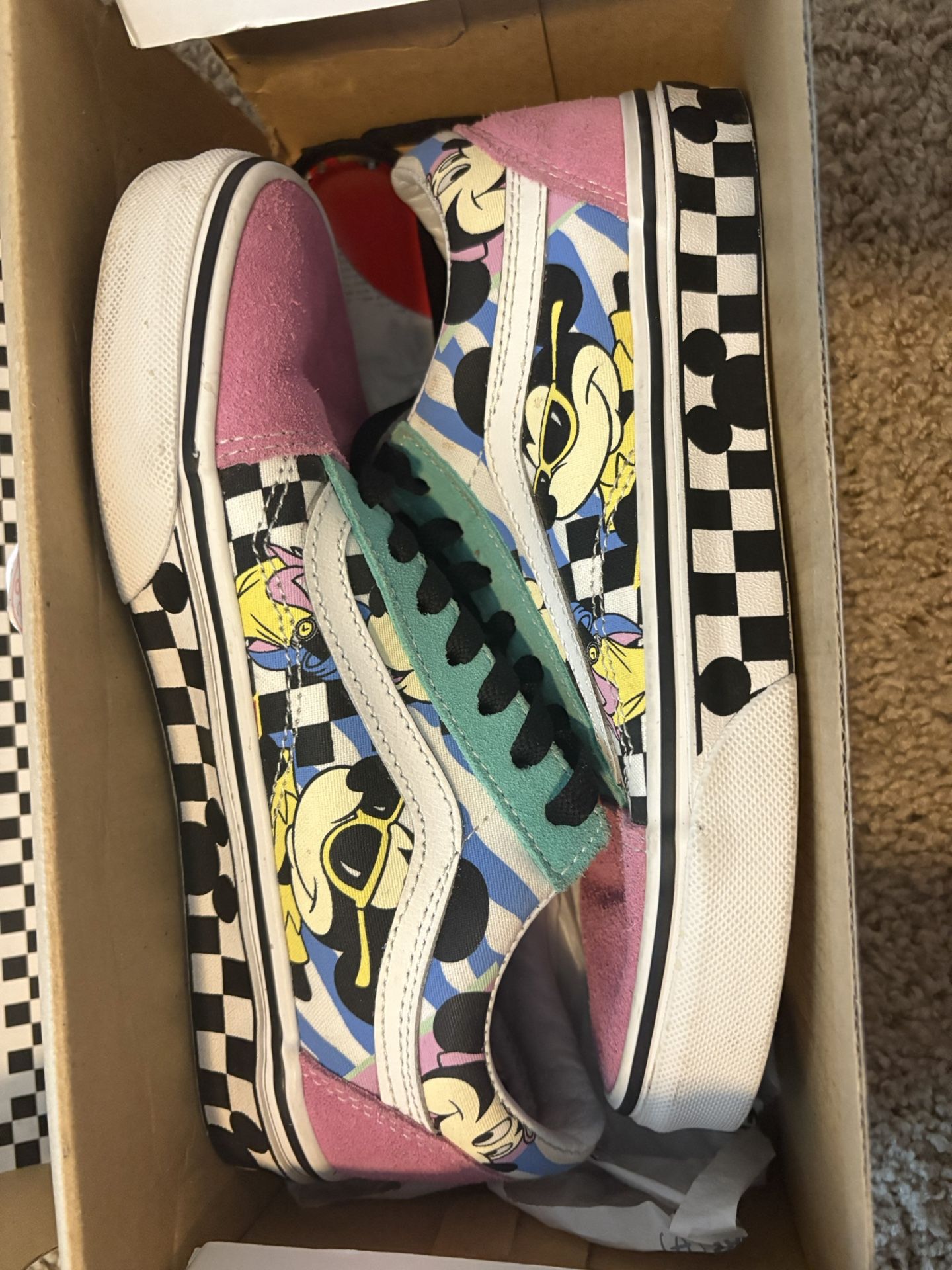 Vans 80’s Mickey, Old Skool, Size 6.5