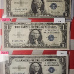 1935 B D & E Series One Dollar Blue Seal Silver Certificate Mint Condition