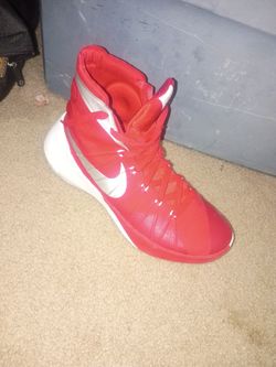 Nike Hyperlind Super Dunk