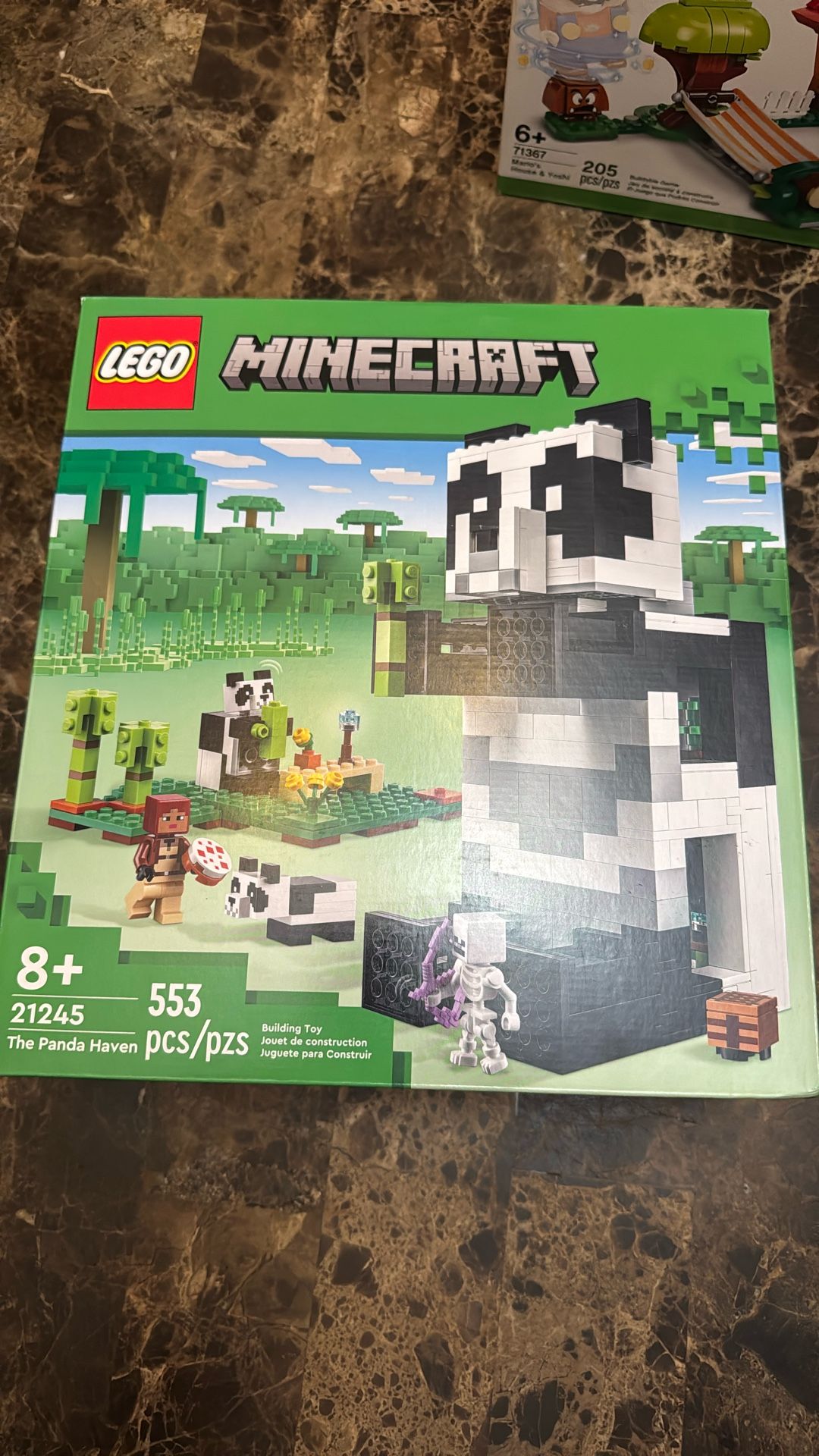 LEGO Minecraft The Panda Haven