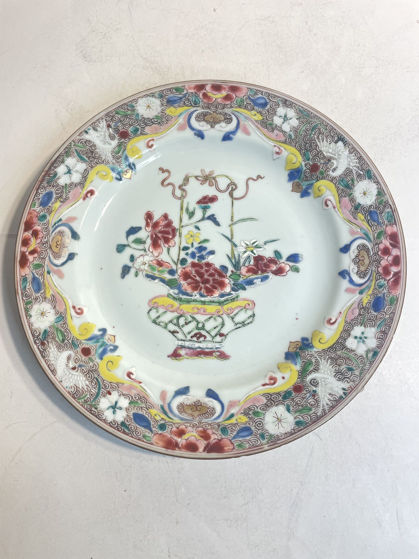 Antique Chinese famille rose porcelain plate 3#
