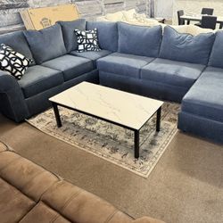 I CAN ORDER ANY CUSTOM SOFA SECTIONAL IN ANY  COLOR STYLE OR BRAND 