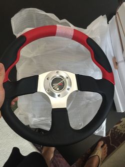Racing steering wheels