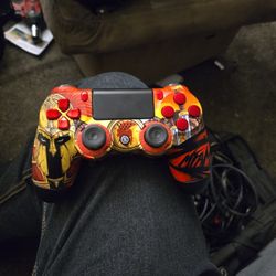SCUF Infinity4PS Pro PS4/PC Controller - Nickmercs Spartan Loyalty Limited Edition