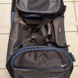 FUL (30 1/2") Heavy-Duty Travel Bag w/ Wheels For Sale!!!