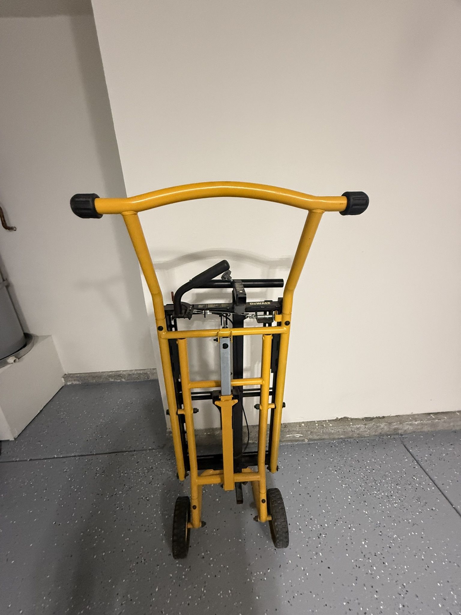 DeWalt Miter Saw Foldable Stand 