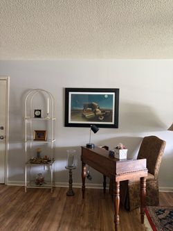 Desk with pull out top