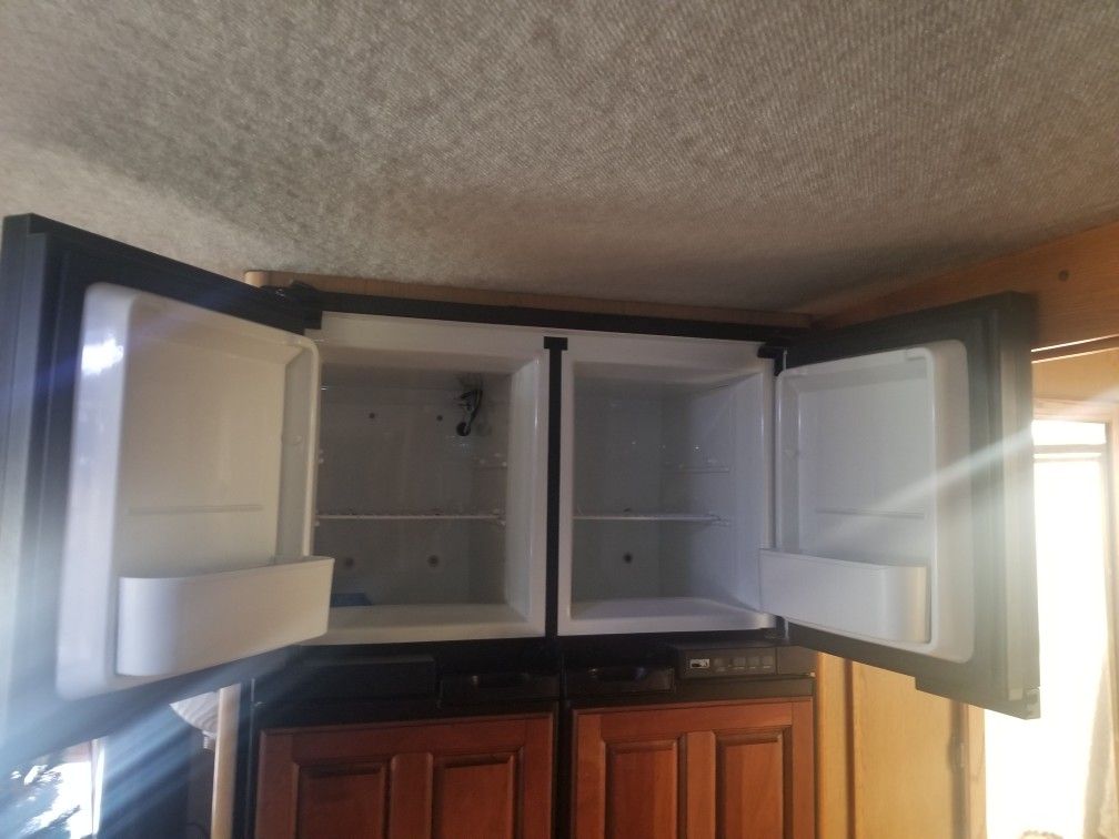 RV Norcold Refrigerator 1210IM for Sale in Oak Glen, CA OfferUp