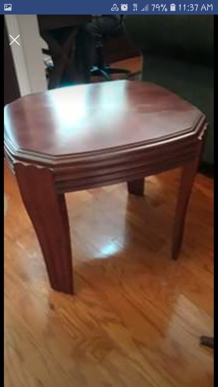 Mahogany End table FREE