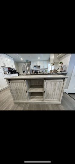 tv unit/storage