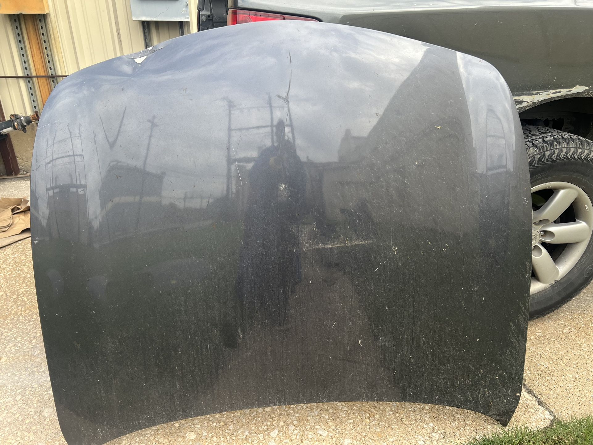 Hood Infinity G37 2010