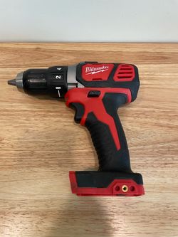 $40 Milwaukee M18 Drill Driver (Tool Only Solo Herramienta) Firm-Firme