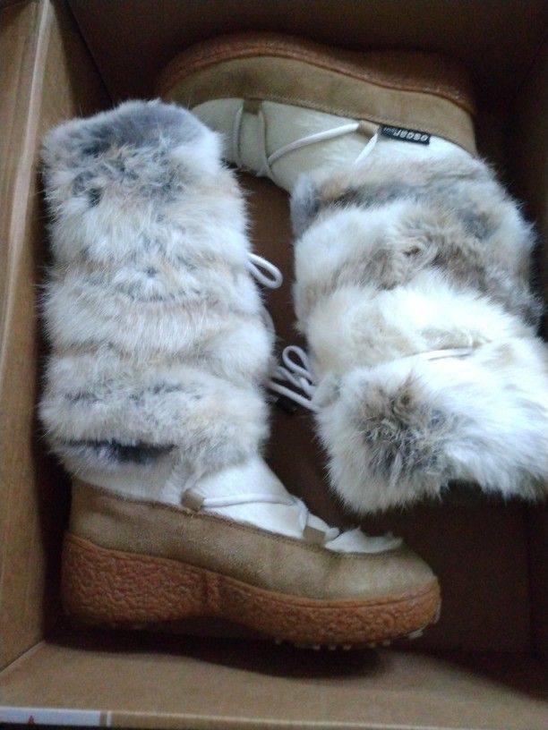 Women Fur Boots