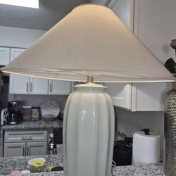 Ceramic lamp