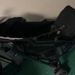 UPPABABY STROLLER 