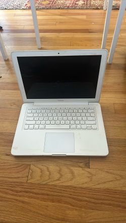 Mac Book No Charger Year 2009