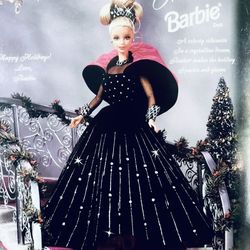 BARBIE 1998 Limited Edition Happy Holidays Barbie 6th In Series